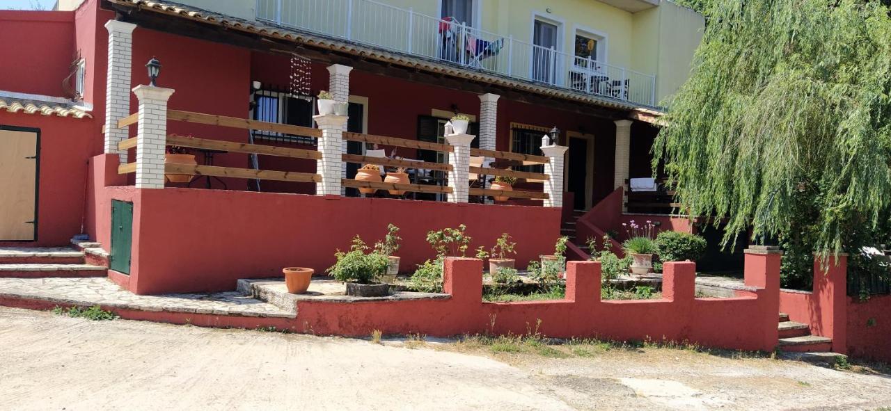 House In The Country Guest House Vatos Ngoại thất bức ảnh