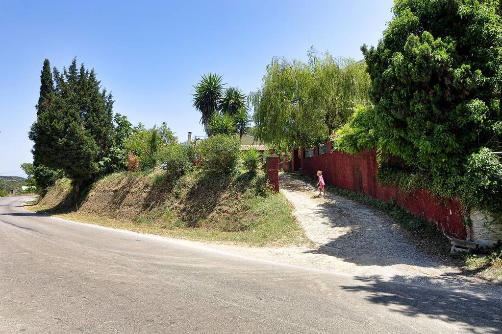 House In The Country Guest House Vatos Ngoại thất bức ảnh